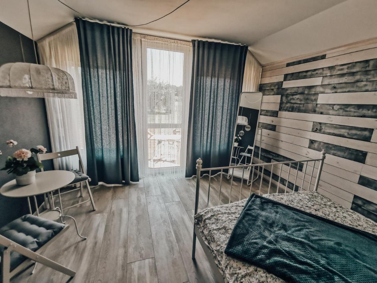 Viesu Maja Kalnaruski Ape Extérieur photo