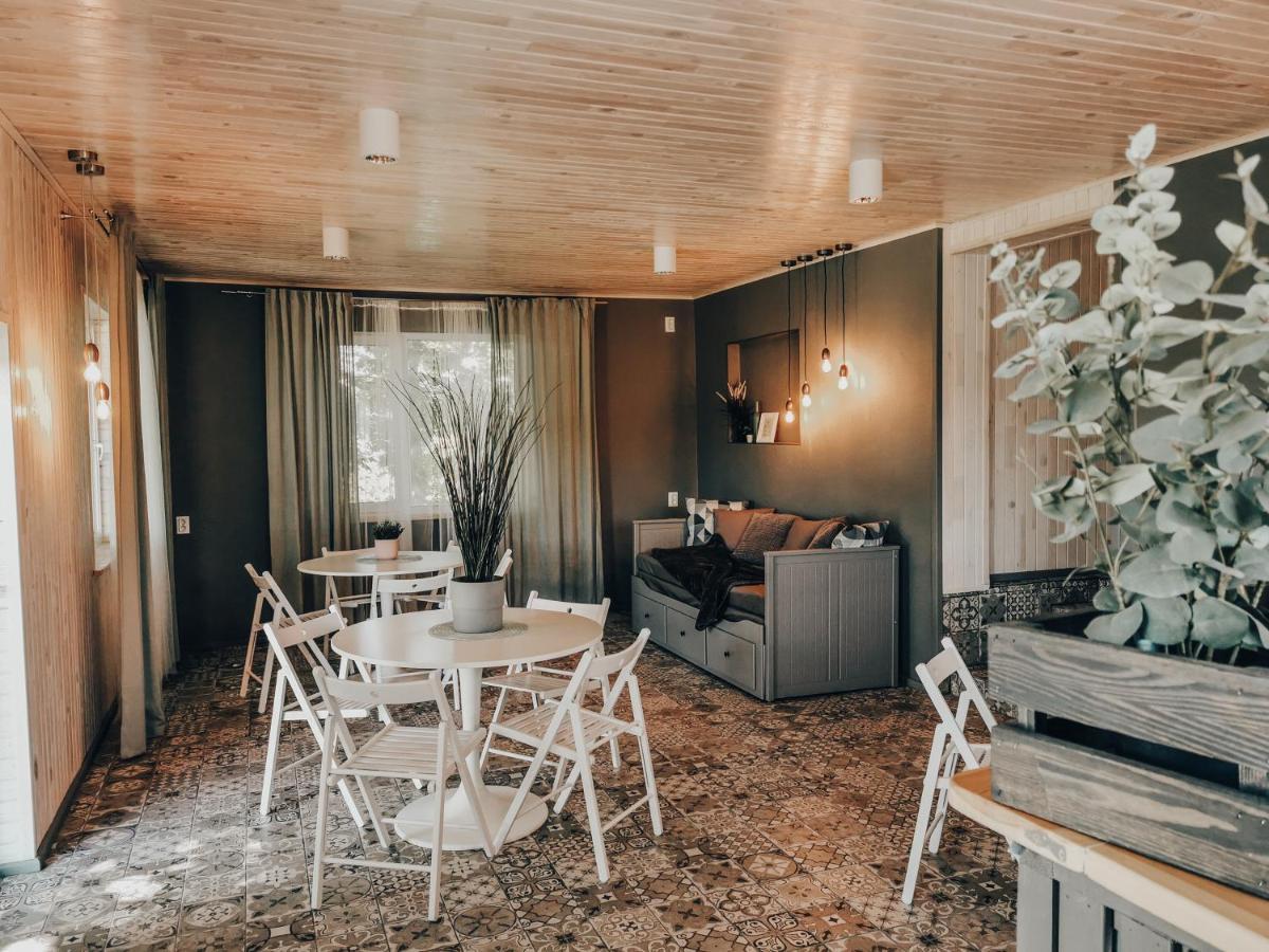 Viesu Maja Kalnaruski Ape Extérieur photo