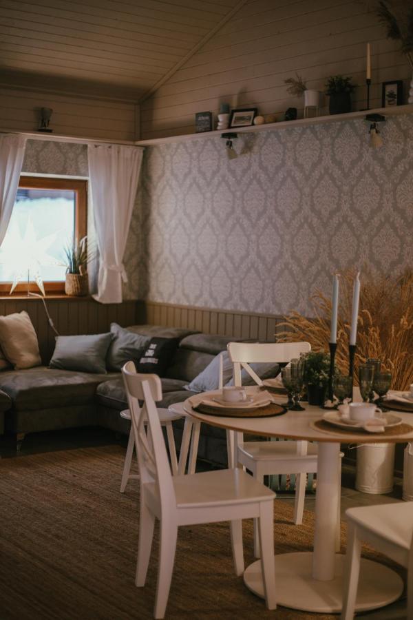 Viesu Maja Kalnaruski Ape Extérieur photo